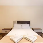 Apartmán Seafront, Designer With Private Terrace & Wifi By 360 Estates Pietà