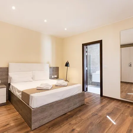 Seafront, Designer With Private Terrace & Wifi By 360 Estates Apartment