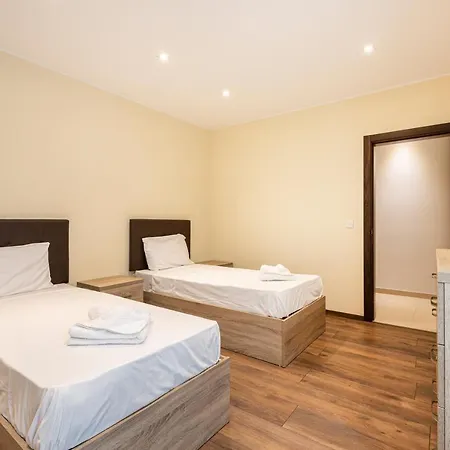 Seafront, Designer With Private Terrace & Wifi By 360 Estates *