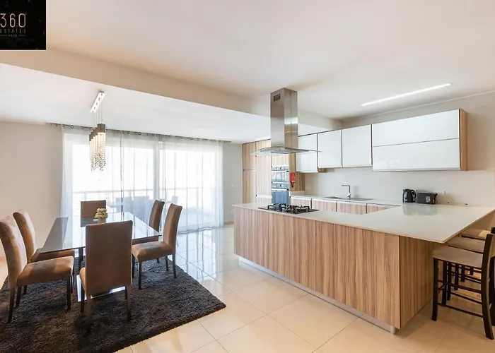 Apartment Seafront, Designer With Private Terrace & Wifi By 360 Estates *