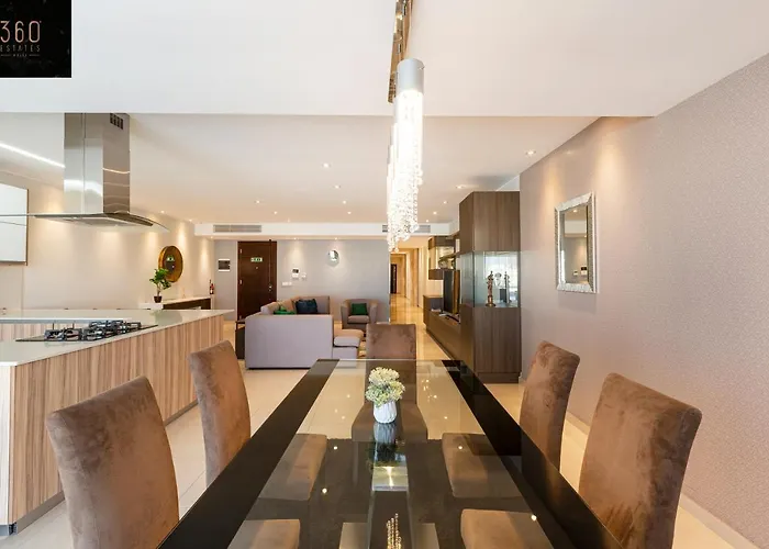 Seafront, Designer With Private Terrace & Wifi By 360 Estates Apartment *